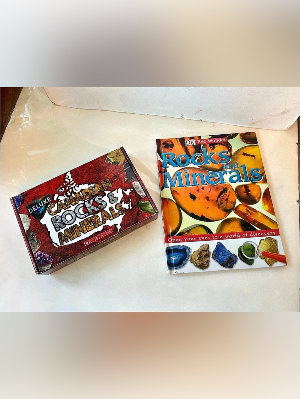 DK Canadian Rocks & Minerals Rock & Mineral Specimen Kit and Eye Wonder: Rocks a